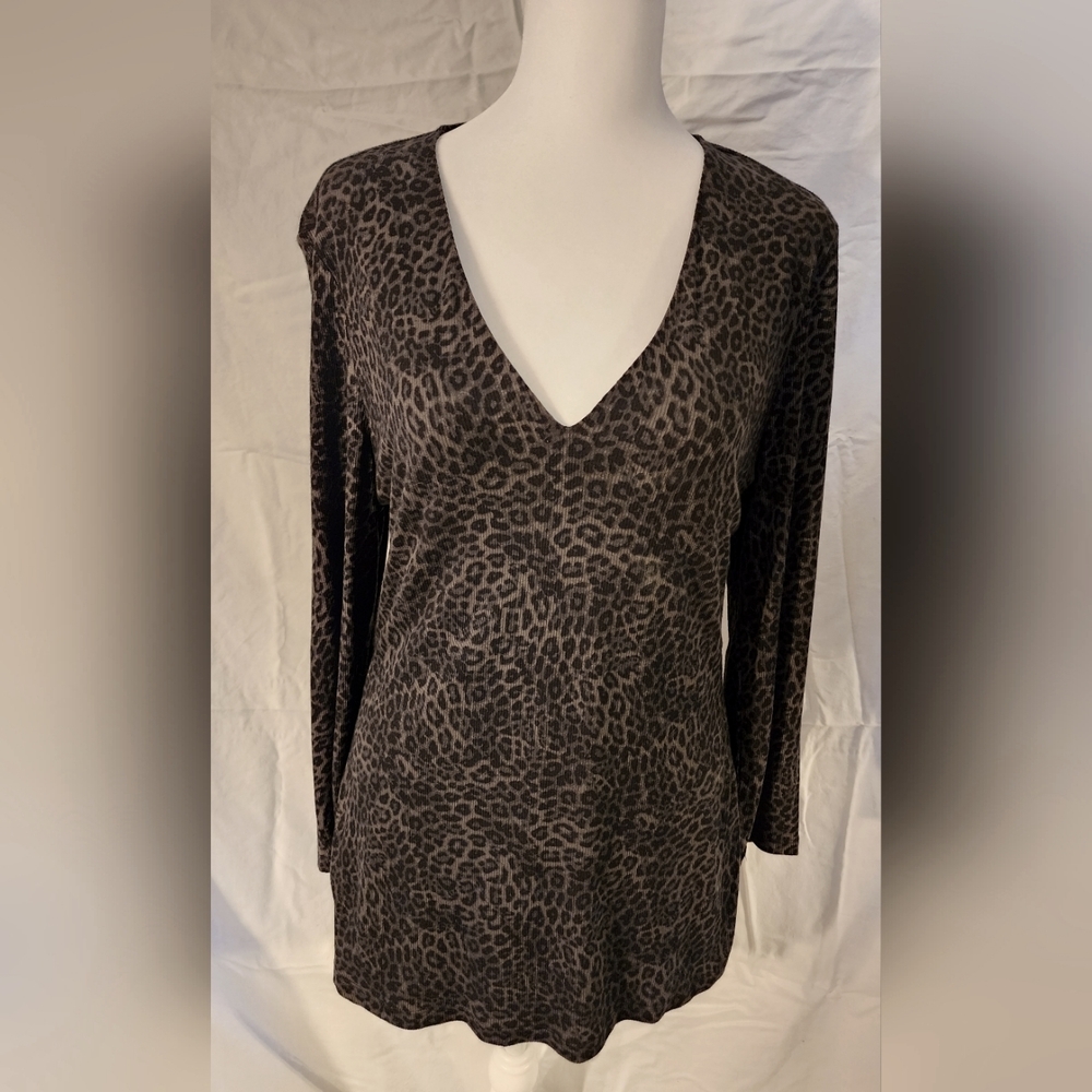 INC International concepts LG Animal print top black